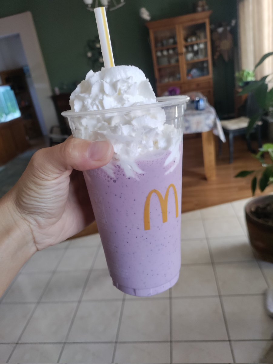 RinNathe's tweet photo. My kid just found out about the grimace shake and he wanted it so much, but it was no longer sold xD so we made our own https://t.co/Qpcb2wSpgS