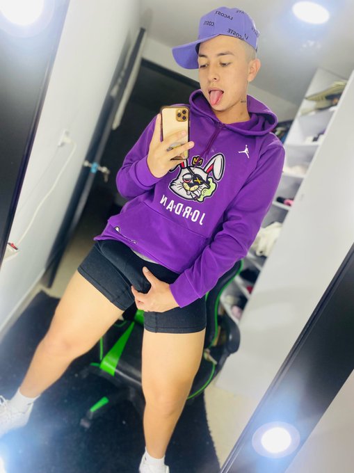 💁🏻&zwj;♂️❤️&zwj;🔥 https://t.co/S1r9aV1WEJ