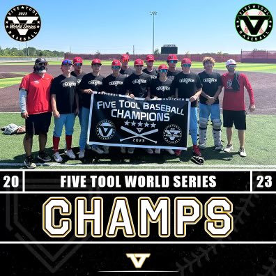 FiveToolTexas's tweet photo. 🏆CHAMPIONS 🏆 

Congrats to @LonestarBSBclub National Moench on winning the 16U Division of the @FiveTool World Series!  

#WatchEm https://t.co/vaUSccSr93