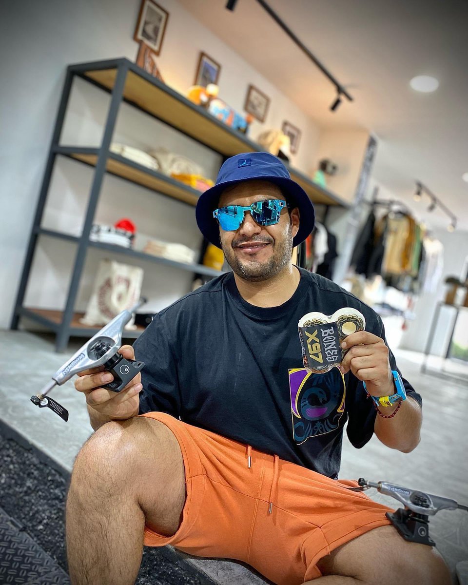 ChilangoSkate's tweet photo. Clientes felices 😍 Muchas gracias a todos los que nos apoyan día a día, ya casi cumplimos 13 años ❤️‍🔥 https://t.co/m92YJJyzZQ