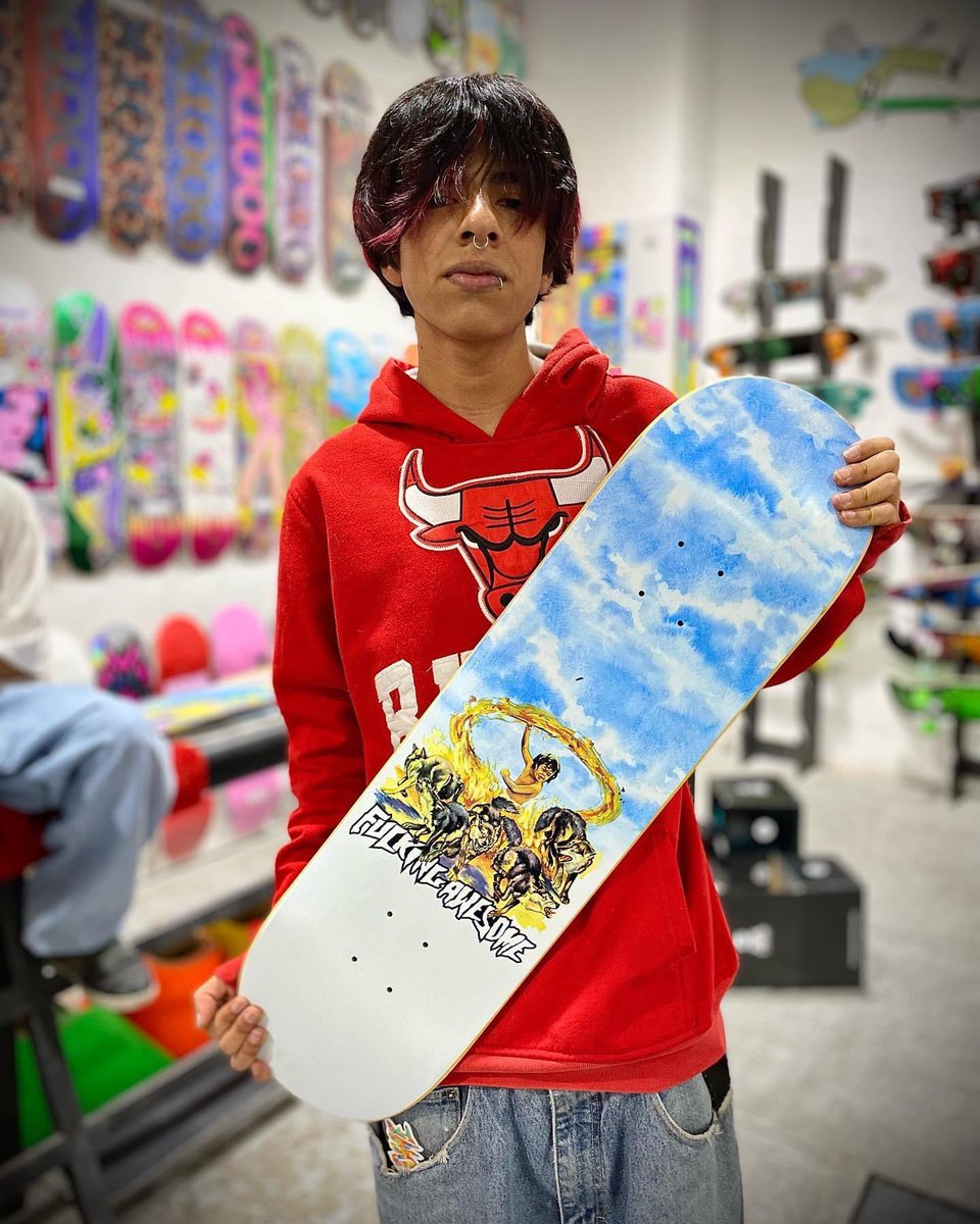 ChilangoSkate's tweet photo. Clientes felices 😍 Muchas gracias a todos los que nos apoyan día a día, ya casi cumplimos 13 años ❤️‍🔥 https://t.co/m92YJJyzZQ