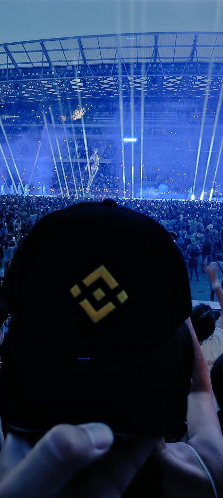 acet_1's tweet photo. @LeBinanceFR @BLCKAINER Merci pour the weekend c'était le 🔥 https://t.co/dT1Of2F62e