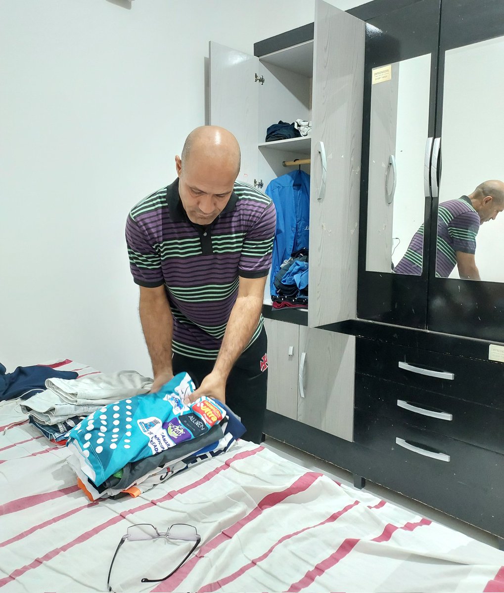 Valmir18570269's tweet photo. @Intellimen27 Desafio IntelliMen #4 concluído: Essa semana ajudei meu filho a arrumar o seu guarda roupa. Meu Parceiro Oficial é: @AntnioJnio51864 https://t.co/xmFInJycqW