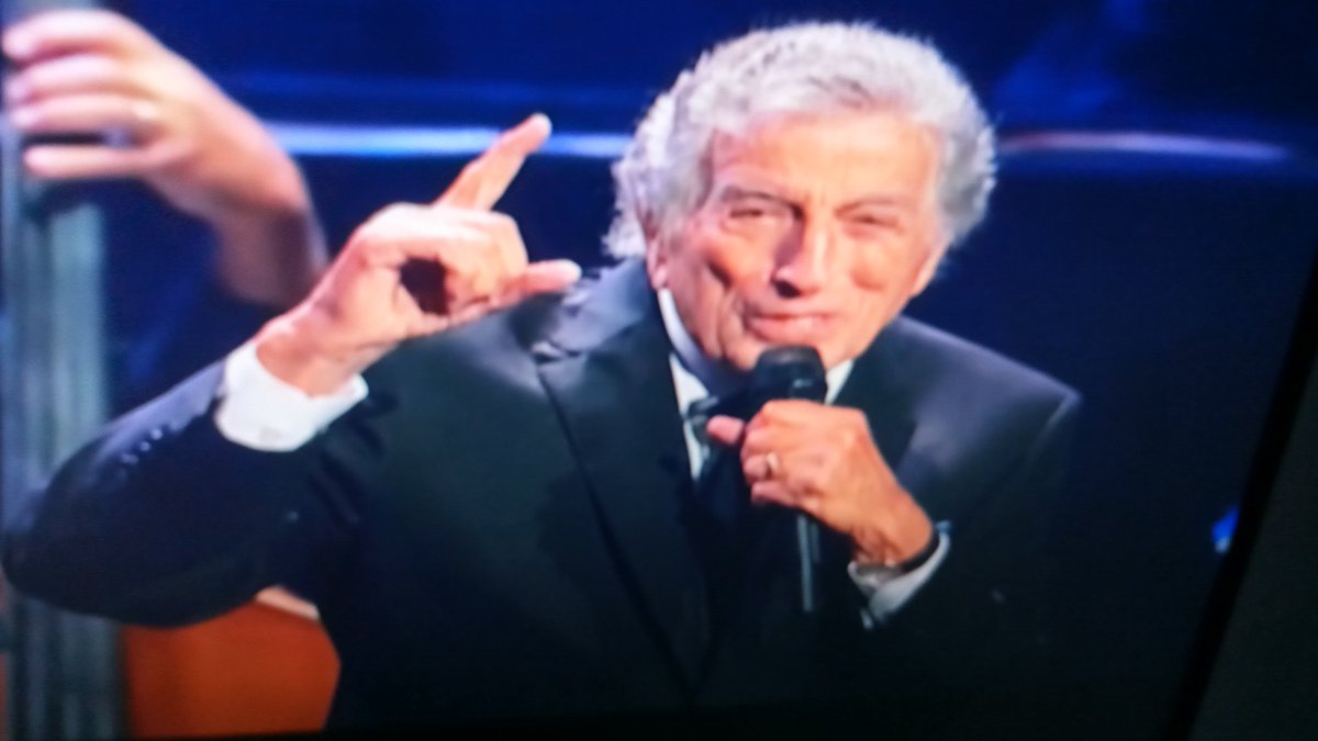What a joy to be watching "One Last Time", with our beloved Tony Bennett &amp; Lady Gaga. It's so thrilling to hear the cheers, clapping &amp; joy being shown him by the audience. This was such a heartfelt moment for him. Ch 2 CBS. Now he's singing, Fly Me To The Moon. 1 of my favorites.