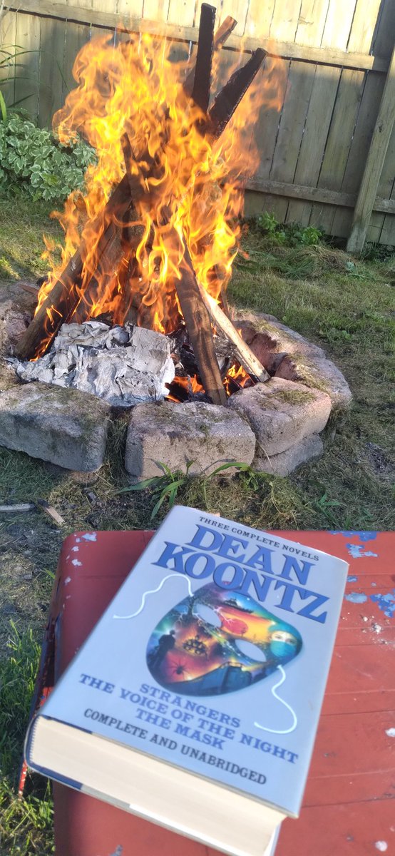 KevinBLucia's tweet photo. #FireRead https://t.co/uYNB2ynwnA