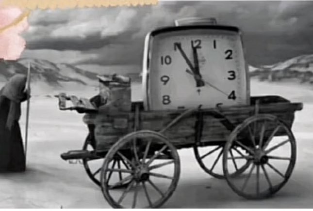 ؛

لا تغيبوا طويلا ثم تأتوا تسألوا عن الحال فالتفاصيل تموت مع الوقت والحكايات تتغير ….!