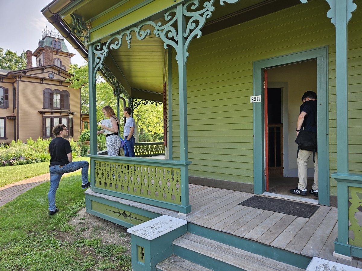 The Dickens Society tweet media