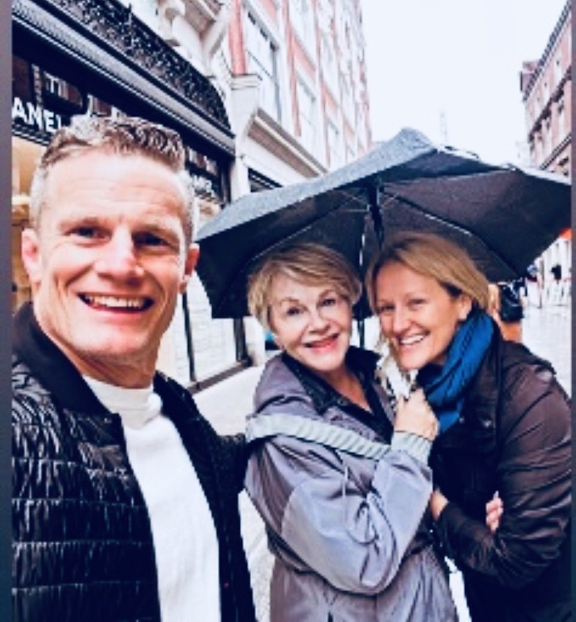 Shelley Deane tweet media