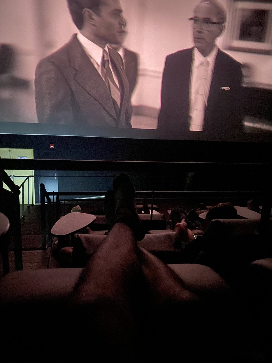 johnj_520's tweet image. Parche de domingo en la tarde 🎥🍿
#SingleMan😁 #OppenheimerMovie