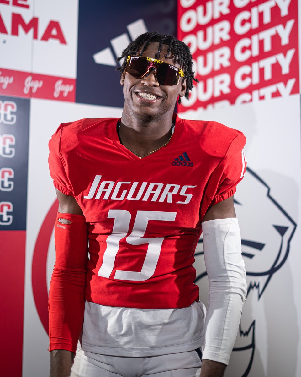 Dequan_marr5's tweet photo. 😎…things will come together https://t.co/qzJDDjyzF3