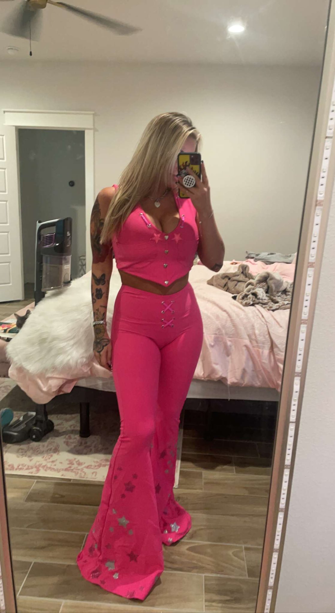 Br(⊙)(⊙)ke Christine ☆ on Twitter: "Going to see Barbie like https://t