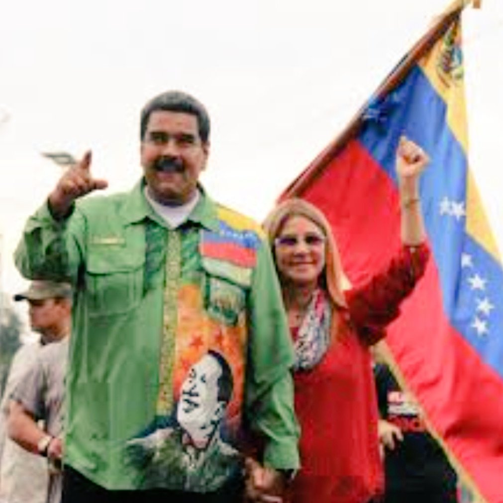 #Venezuela Con Maduro+, Los Zulianos le damos la Bienvenida al Territorio Amado a nuestro Presidente Nicolas Maduro Moros❤️🔥

@NicolasMaduro 
#PsuvEnLaCalle 
#PoesíaEsUnión