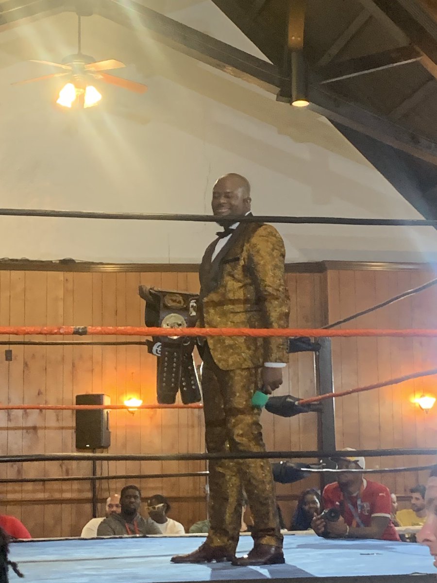 hepa1ien's tweet photo. three-belt omar jamal? @OJ_PurpleStuff @PAWD_WC #CPTime https://t.co/eOq2kHJj3r