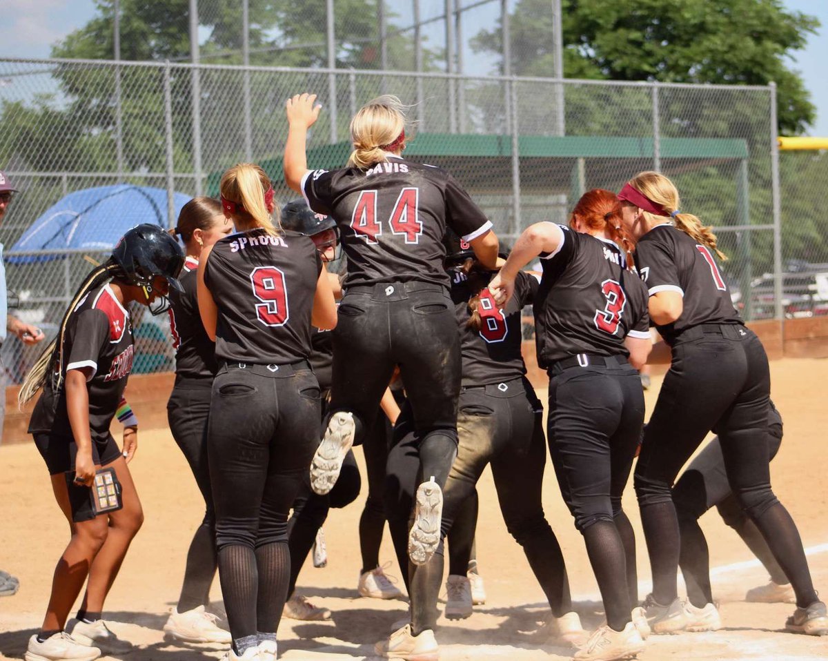 This weekend my team and I fall short in Evansville, IN. We went 8-2 on the weekend fighting through the loser’s Bracket. So proud of how hard we fought! I batted .353 on the weekend and had a fielding percentage of .983!