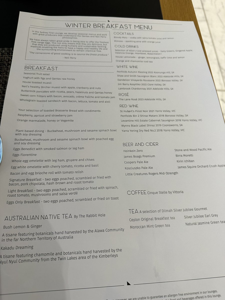 StopLTakeProfit's tweet photo. #qantas
#firstlounge
#work
Work trip overseas for a week… looks like back to travel and fine dining and work trip all over again…
It’s bloody warm in airport, went and took a shower as well 😂
Have a good week on asx punters 🫡🤓 https://t.co/iTuXWAmIuR
