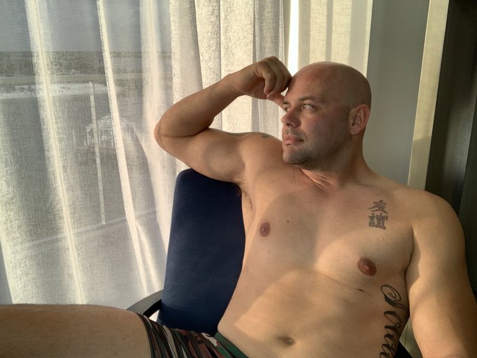 I wonder what trouble we can get into tonight!   #SundayFunday #sunset #Collab #ContentCreator #onlyfansFree<a href="/tag/sunset"class="tags"><span>#sunset</span></a><a href="/tag/sundayfunday"class="tags"><span>#sundayfunday</span></a><a href="/tag/collab"class="tags"><span>#collab</span></a><a href="/tag/contentcreator"class="tags"><span>#contentcreator</span></a>