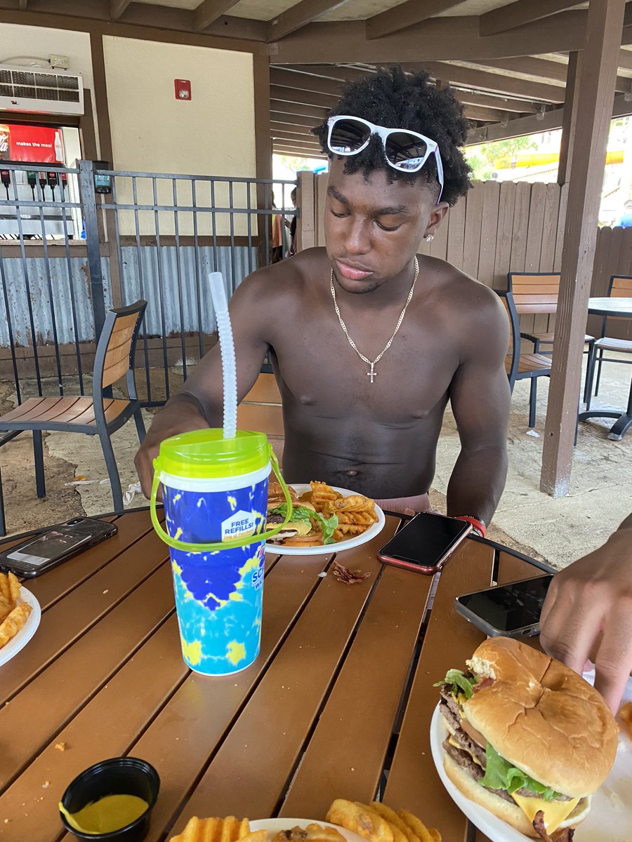 pettway_jimmie's tweet photo. Schlitterbahn Galveston 2023. Them Angleton boys outside today!!! #galveston #angletonwildcats https://t.co/j1ADYTokmP