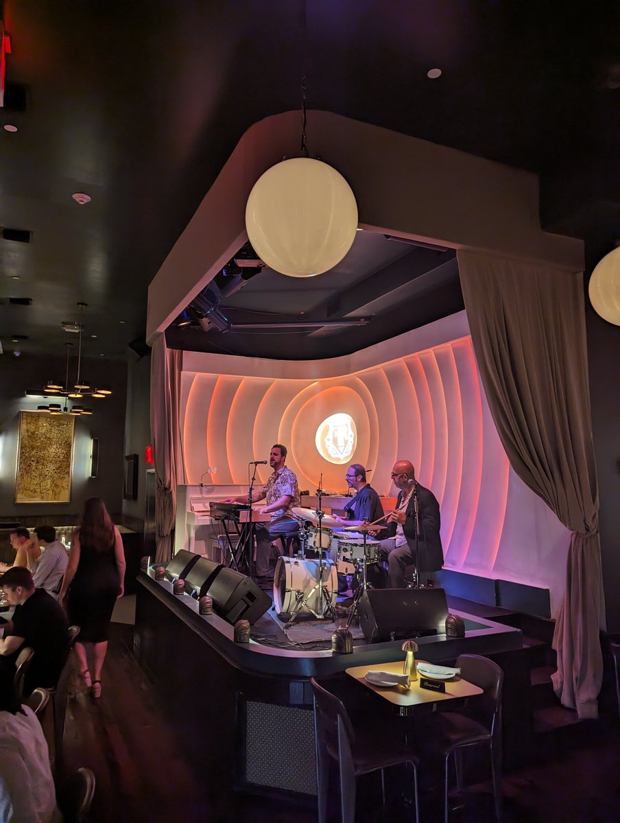 DeFi Explained (@defiexplained) on Twitter photo 