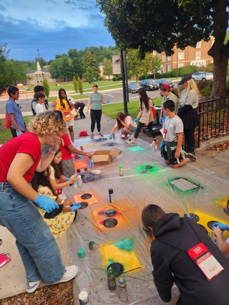 RU Artis College tweet media