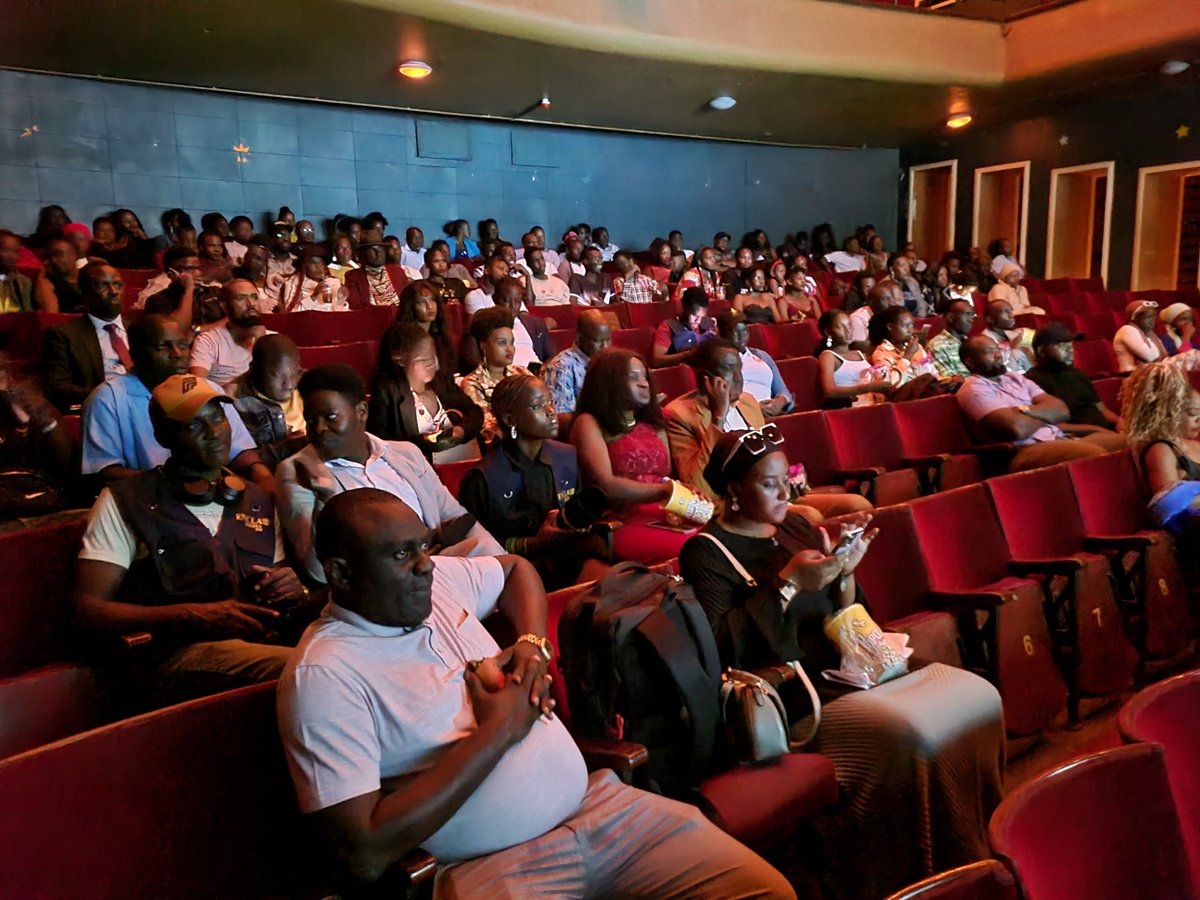 bridgehighug's tweet photo. We extend our thanks to everyone who made it to the official premiere of our High School Drama.

Thank you so much for making it memorable for us. Thank you.

#BridgeHigh #filmmaking https://t.co/gtVYrzECBB