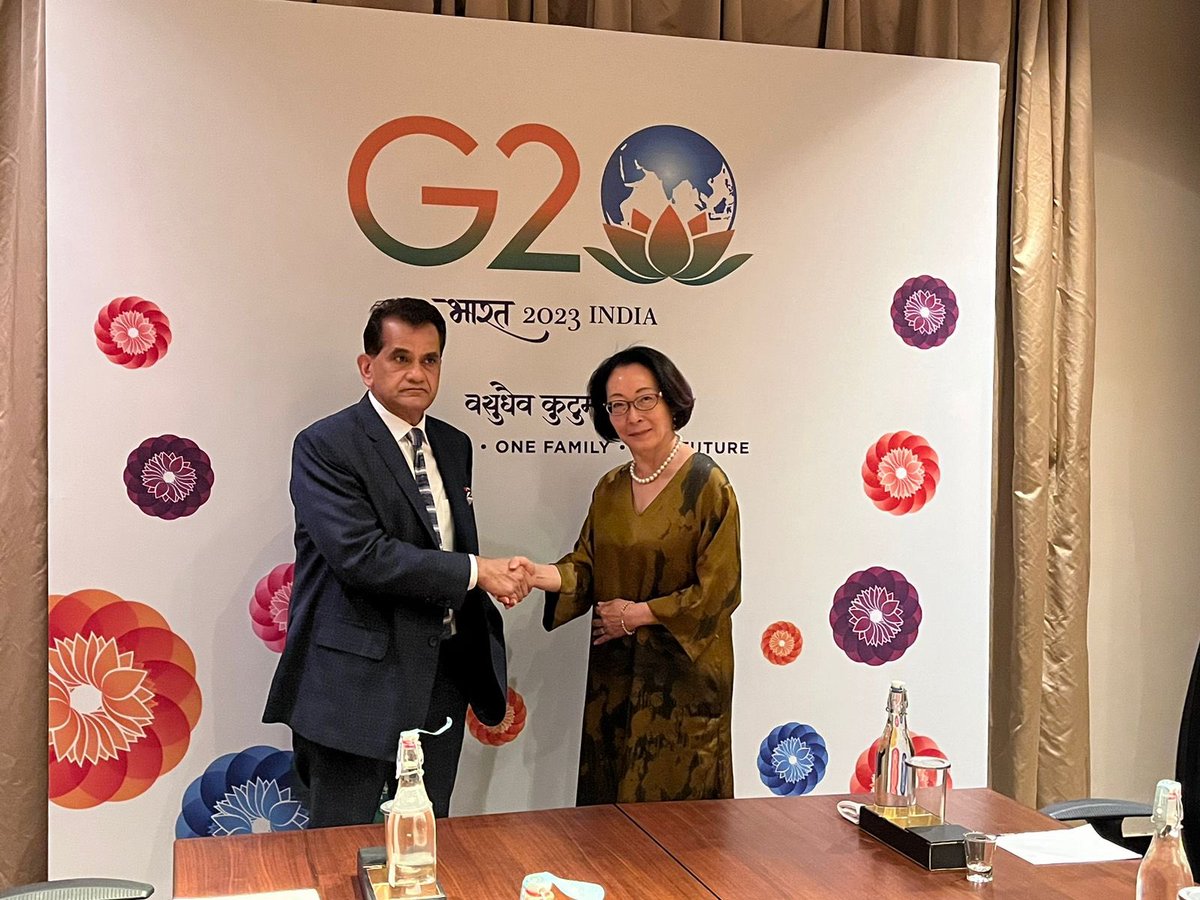 amitabhk87's tweet photo. Met with @HeadUNDRR Mami Mizutori today, on the sidelines of the 3rd Disaster Risk Reduction Working Group meeting in Chennai. I thank them for their support in driving the DRR agenda in #G20. https://t.co/E1iF5KCr6x