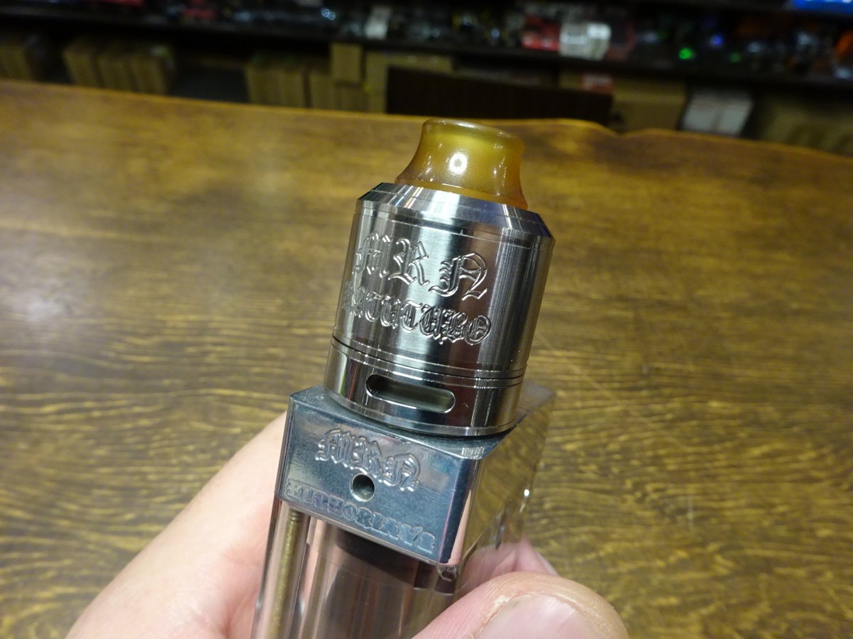 bakuendo_vape's tweet photo. KATUTUBO SS RDA MRN MODZ
内径5mmの大型コイルも楽勝で収まります
通販
https://t.co/LzoXE8evUq
#MRN #Katutubo #RDA #MRNMODZ #vape #liquid #bakuendo #爆煙堂 #電子タバコ #ベイプ #水戸 #水戸市 @爆煙堂 https://t.co/7hA3RSsYnY