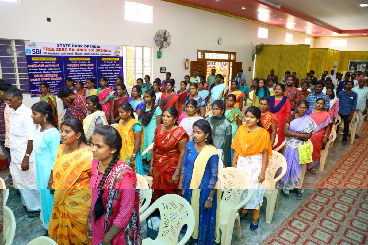 DAY_NULM_DPRITN's tweet photo. In Dharmapuri District SHGs having meeting regarding SHG Loan Releases conducted by SBI along with Mahalir Thittam APOs.
#shg
#urban
#shgunity
#shglivelihood
#womenempowerment
#womeninbusiness
#daynulm
#daynulmtamilnadu
#grouploan
#grouploanforladies
#dharmapuri https://t.co/v93W6STzvX