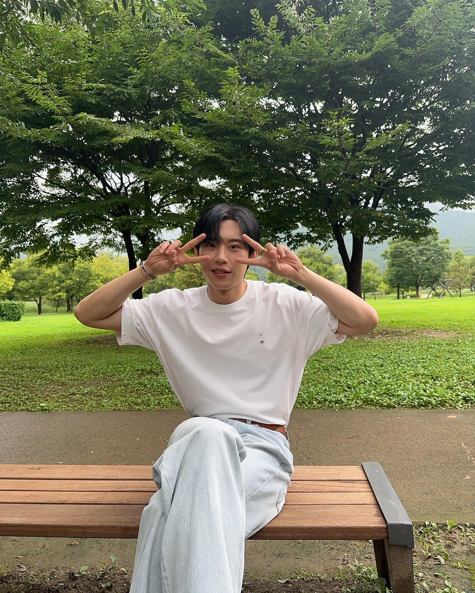 peep_x2's tweet photo. 좋은데 https://t.co/ZDwGnphRwL