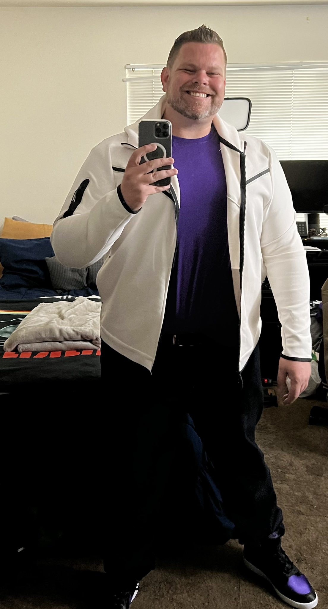 Mikey Dowling on Twitter