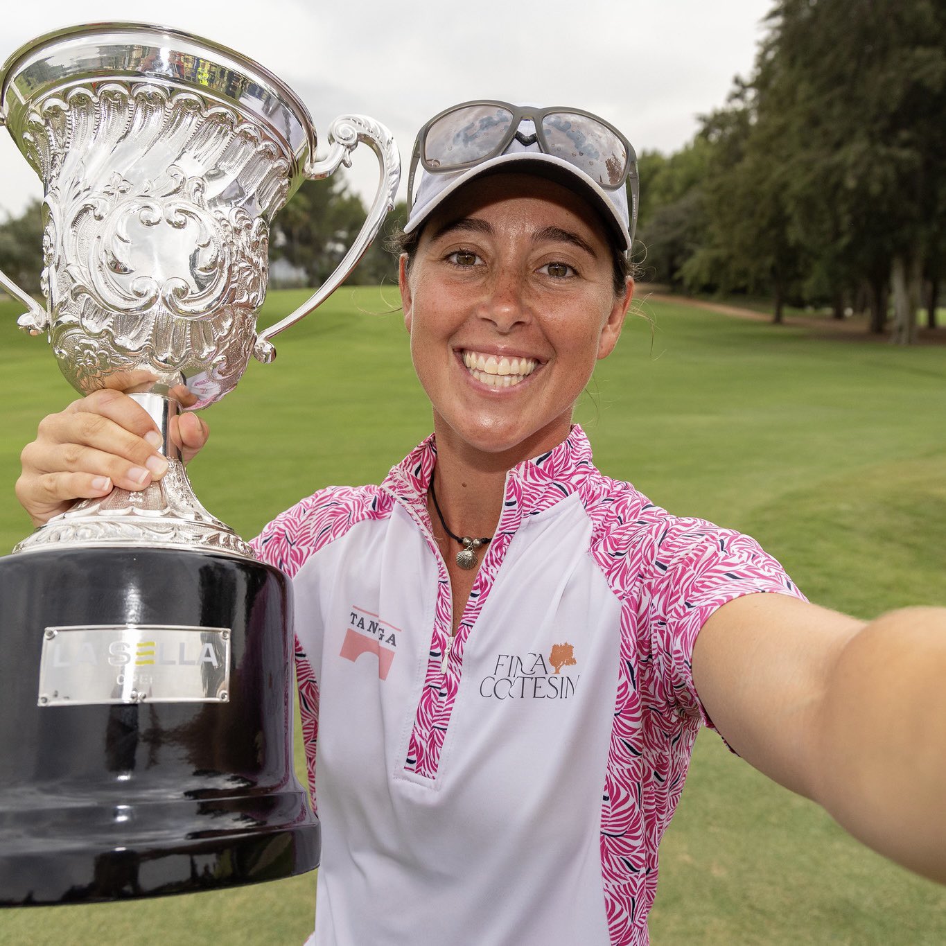 ladies-european-tour-on-twitter-letwinnerselfie-with-titleisteurope