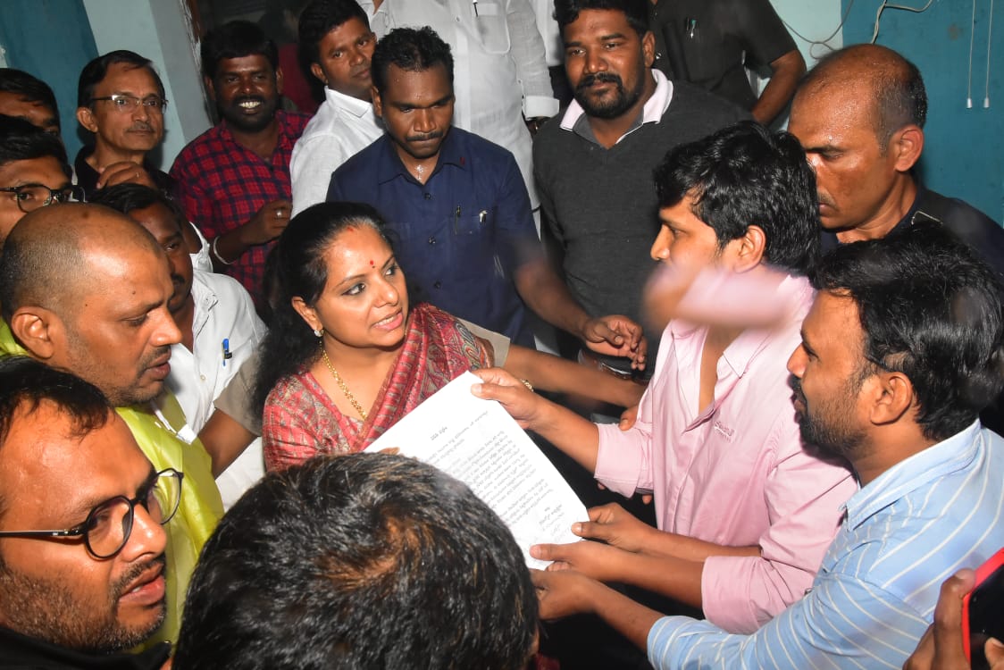 SrinivasTambala's tweet photo. #KTR wish you a many more happy returns of the day sir..., 💐
Sir August lo GURUKULA exams unai , September lo JL exams unai baga tight schedule undi sir dayachesi GROUP 2 ni postpone cheyagalarani nirudyogula tharapuna ma manavi
#postponegroup2 https://t.co/ECTgdUYOUM