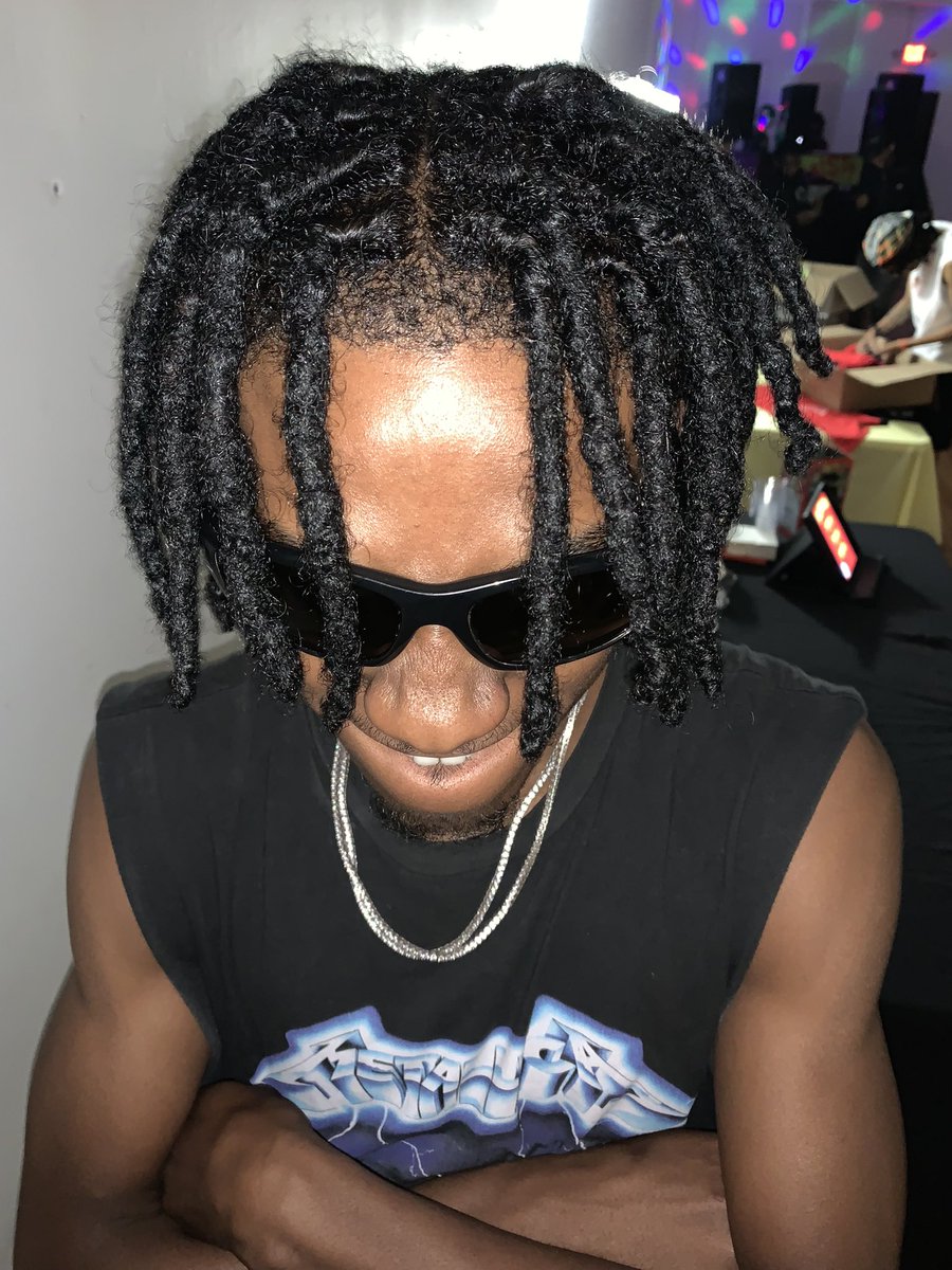 3301eck's tweet photo. 19,Luh Blurr, Audi Slatt https://t.co/OqGa0c66ut