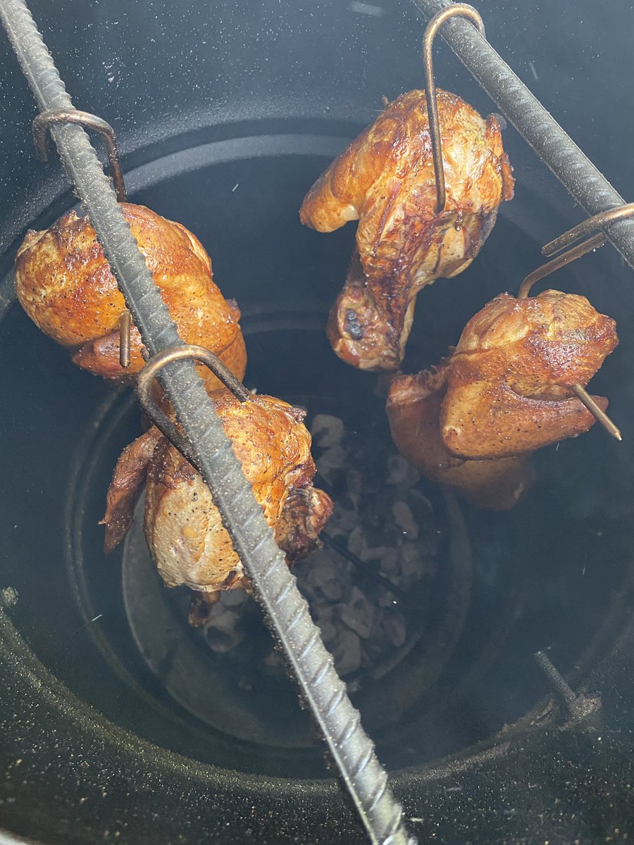 Mister_R_C_'s tweet photo. Chicken Halves on my @PitBarrelCooker ππ½ #Vessel5 #SundayMotivation #ColoradoWeekend #bbq https://t.co/Tw1vGD7l9d