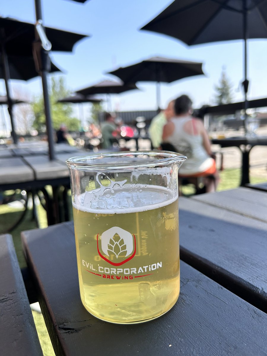 trees999's tweet photo. @EvilBrewing  today in Calgary great Sunday beerz https://t.co/No1sZCMcTk