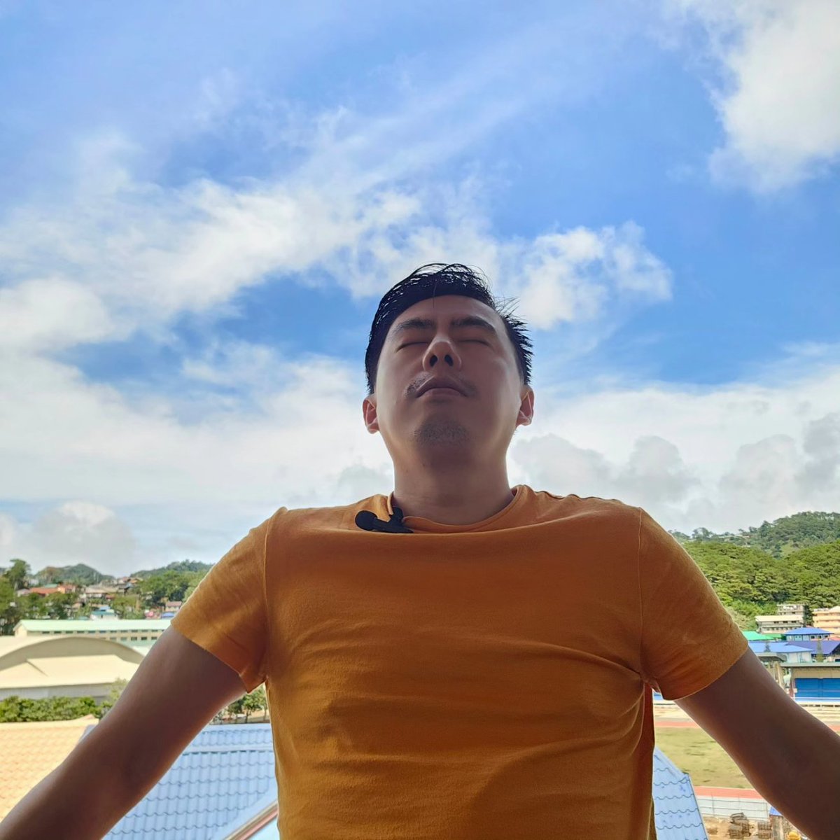 StoryofAnthony's tweet image. CALM BEFORE THE STORM: Partly Cloudy Skies dito at umaaraw sa ngayon. Kumusta ang panahon jan sa inyo?

Maghanda na dahil papalapit na ang bagyong #Egayph

Instagram.com/TheStoryofAnth…

#doksuri #bagyo #typhoon #baguio #benguet #baguiocity #signalnumber1 #supertyphoon