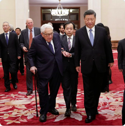GMacrowise's tweet photo. Geopolitics on the chessboard. Henry Kissinger & Xi Jinpingπ₯π #Geopolitics #Chessboard #IntenseMoves #Tensions #Complexities https://t.co/euGFBs9oOA