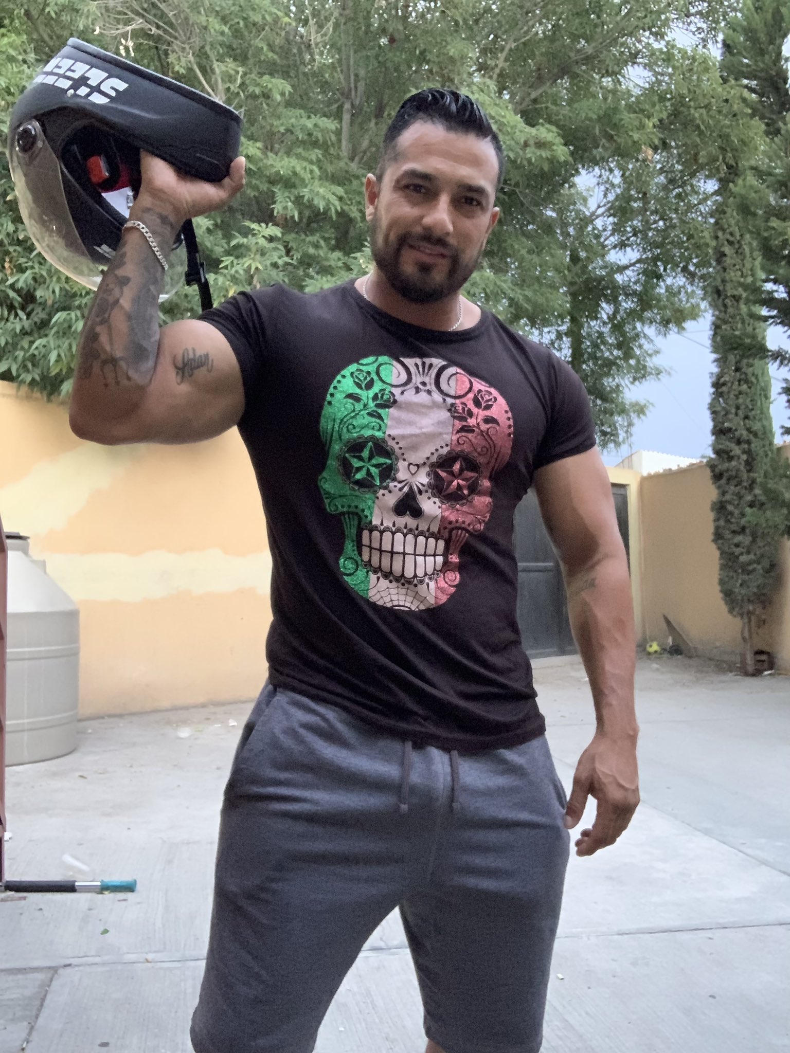 Adan Monsivais on Twitter "A donde llego?🍆💦💦💦 https//t.co/atHloIuUmN
