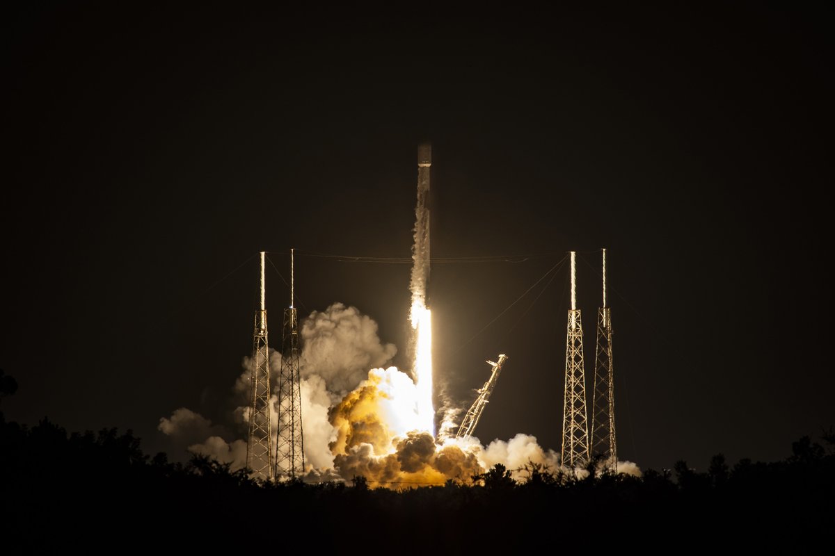 SpaceX tweet picture