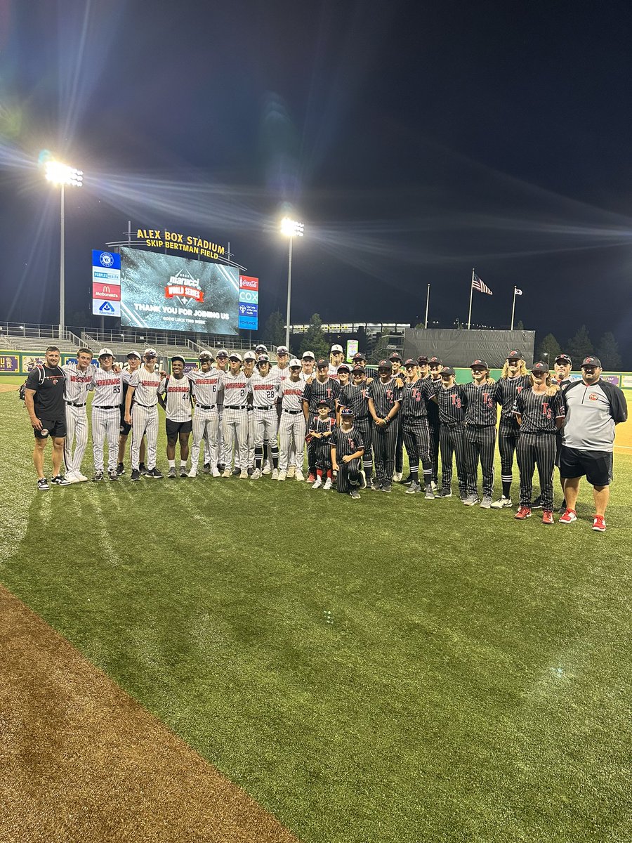 T3_Warhawks's tweet photo. Hangin at the home of the 2023 National Champs!  @LSUbaseball 

What a night!  The opening ceremonies for the @MarucciSports World Series did not disappoint 🌟 https://t.co/5dcMd1H75h