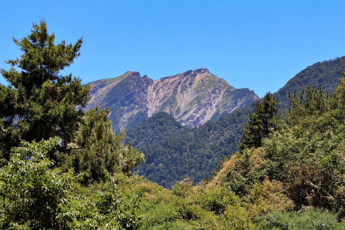 david121378's tweet image. 愚公峭壁
#愚公峭壁 #中橫 #機車 #台8線 #風景 #drg #sym #drg158 #高山攝影 #公路旅行 #風景写真 #photography #mountainphotography #mountains #奇萊北峰 #太魯閣國家公園 #山岳 #百岳 #攝影 #寫真 #写真 #写真好きな人と繋がりたい #撮影 #公路紀錄 #taiwanphotographer #taiwan