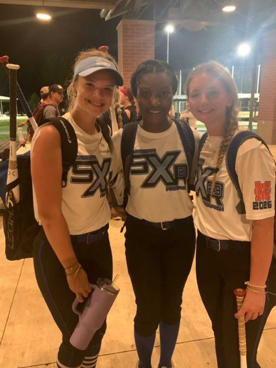 I had a great time at the Summer Elite Gold Cup Camp <a href="/CopiahSports/">CopiahSports</a> <a href="/CoachMeeks_PRCC/">Christie Meeks</a> <a href="/MGCCCSoftball/">MGCCC Softball</a> <a href="/UWA_Softball/">UWA Softball</a> <a href="/ECCCSoftball/">ECCC Softball</a> <a href="/SouthernMissSB/">Southern Miss Softball</a> <a href="/BelhavenSB_/">Belhaven Softball</a> <a href="/DeltaStateSB/">Lady Statesmen Softball</a> <a href="/LionUpSoftball/">Southeastern Softball</a> @wmcareysoftball <a href="/HailStateSB/">Mississippi State Softball</a> <a href="/JC_BobcatsSB/">Jones College SB</a>