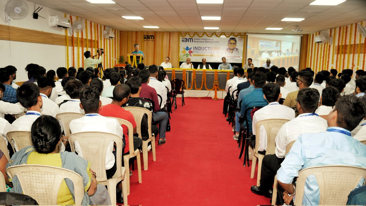 piyushkashyap_'s tweet image. Wishing the new batch an enriching and successful voyage ahead, filled with growth, knowledge, and memorable experiences.

Here&apos;s to a bright future and a promising start!&quot;

#ShiningNewStar #CareerGrowth #LearningAndGrowing #NewBeginnings #Induction2023 #UnlockingPotential #iibm