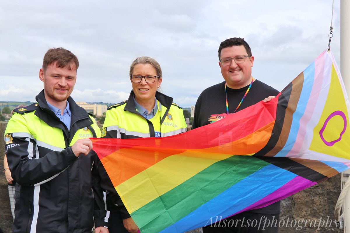 Officially opened Drogheda Pride at Millmount Museum 12noon on Friday 21st of July.

Delighted to have Mayor Eileen Tully, cllr Joanna Byrne &amp; An Garda Síochána in attendance.

<a href="/Louthchat/">#LouthChat</a>
<a href="/louthcoco/">Louth County Council</a> <a href="/GCNmag/">Gay Community News</a> <a href="/nxfie/">NXF</a> <a href="/Failte_Ireland/">Fáilte Ireland</a> <a href="/DMillmount/">Drogheda Museum Millmount</a>