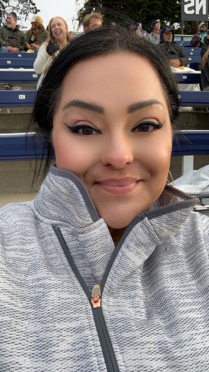 Ms. Fuentes tweet media