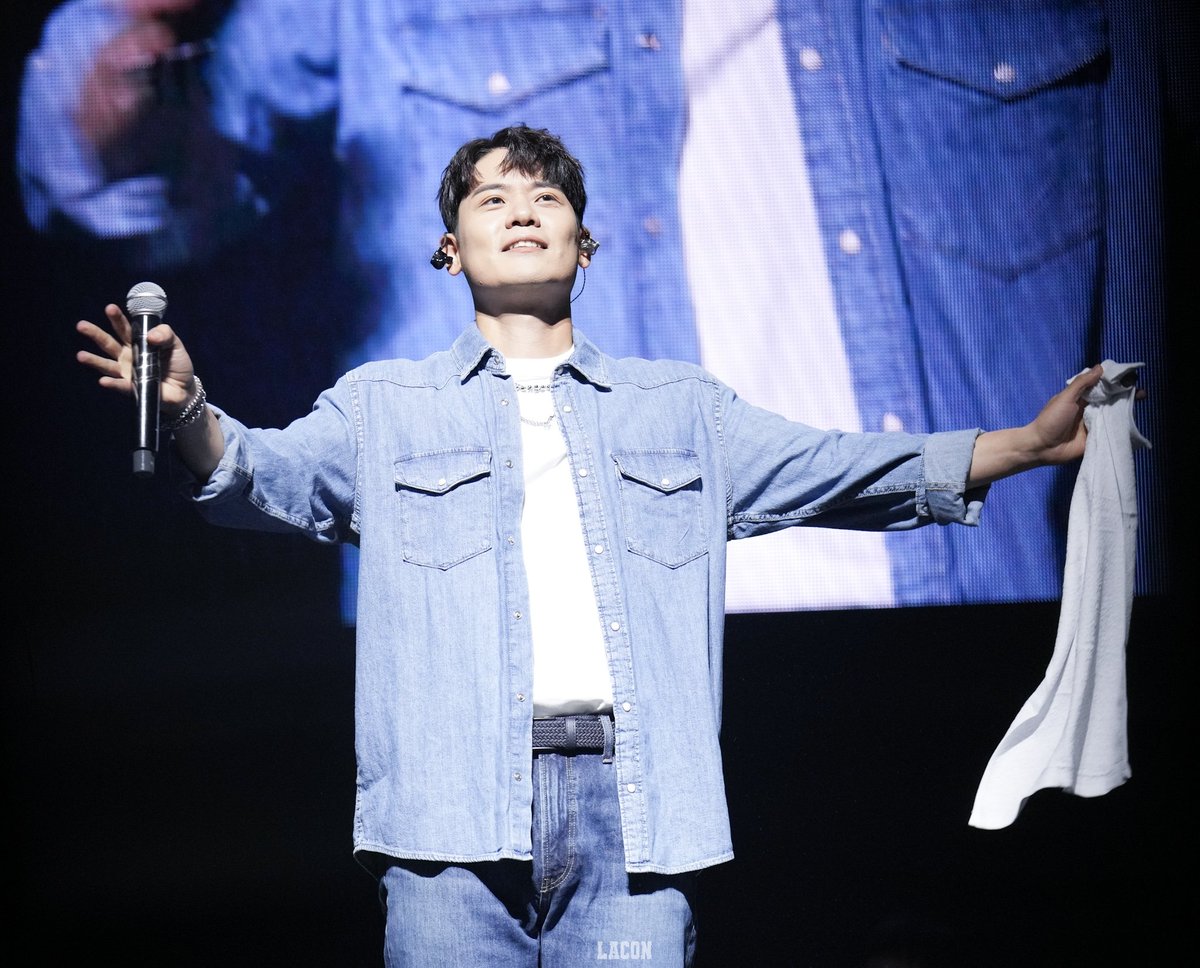 2023.07.23.  라포엠 OST
콘서트  <한여름밤의 라라랜드>

표정 제스쳐 완벽한 오마쥬
유바로티
#라포엠 #LAPOEM
#유채훈