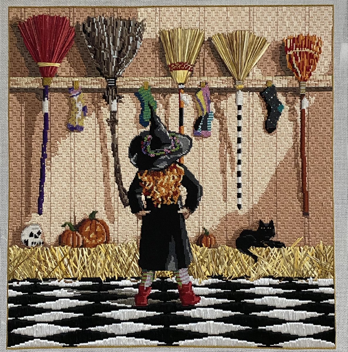 blisterstitcher's tweet photo. I just completed this needlepoint which was sent to me by one of my regular customers. She has collection of canvases that I stitch for her.
If you have a stash of needlepoint canvases that need stitching, let me know.
#needlepoint #stitchingservice #witches https://t.co/b2iIlmqQJa