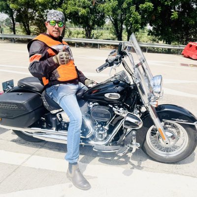 RockingRohit04's tweet photo. #NewProfilePic https://t.co/ms2IReEMLQ