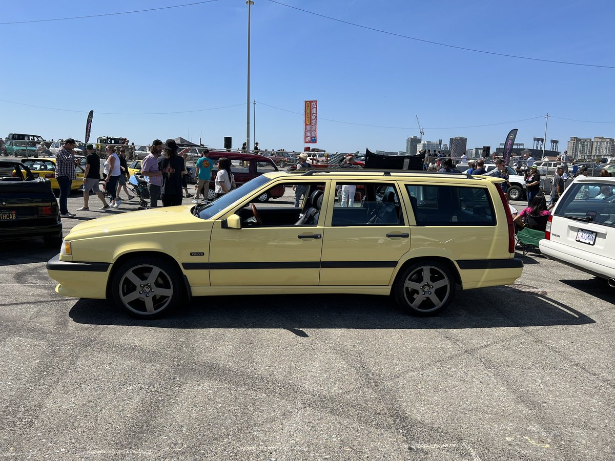 spotmyride's tweet photo. Somehow this pastel yellow works on the @volvocars 850 R wagon. A 90s Swedish icon was representing at the #RADwood NorCal #Volvo #Volvo850R #fastwagons https://t.co/vRC60uGTab
