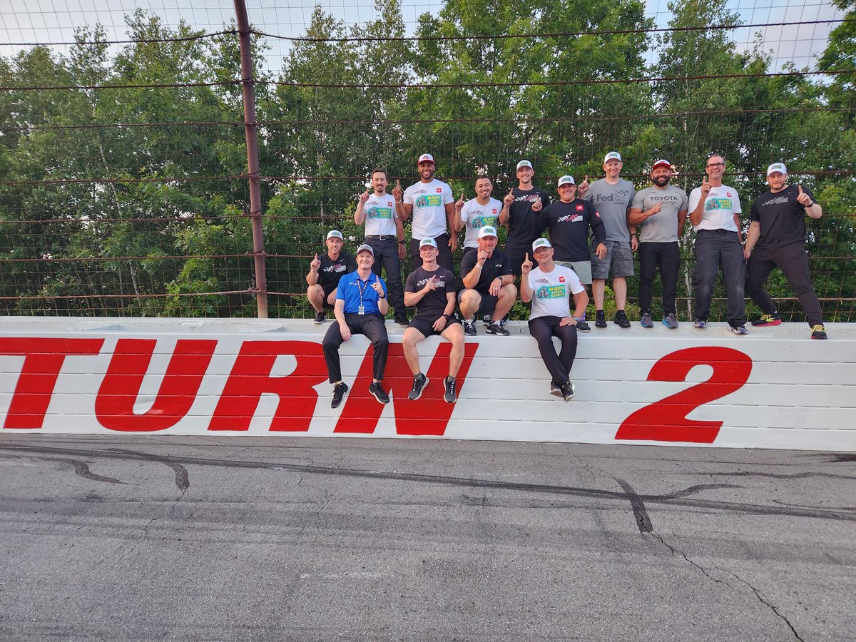 CG1751's tweet photo. 7x @PoconoRaceway winner
50x @NASCAR cup series winner @dennyhamlin
600 @ToyotaRacing NASCAR wins (!!!)

And the unsung heroes that make it happen. Love my @JoeGibbsRacing teammates! https://t.co/WbozYLUV2N