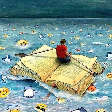 rajesh_javir's tweet image. हे माणसा काहीही झालं तरी स्वतःची व पुस्तकांची सोबत सोडू नकोस..!📚
#alongwith